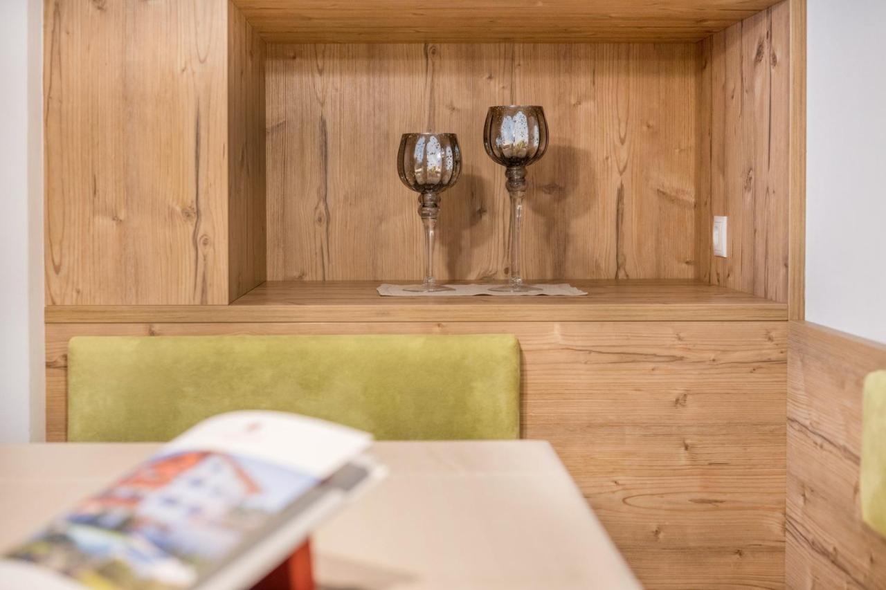 Apartamento Haus Zur Vogelweide App 1 Dobbiaco Exterior foto