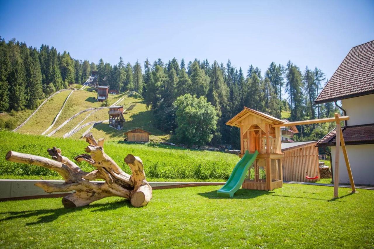 Apartamento Haus Zur Vogelweide App 1 Dobbiaco Exterior foto